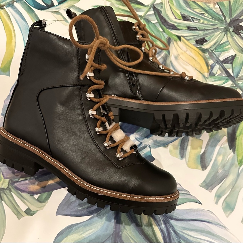 Leighton Hiking Boots - Black NWOT - Picture 6 of 7